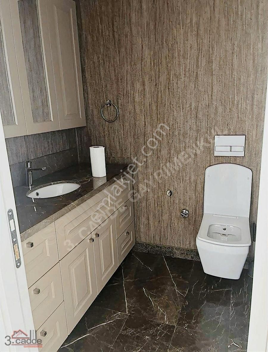 Mabeyn Bahçeşehir 4+1 Lüks Bahçe Kullanımlı Ve Teraslı Daire