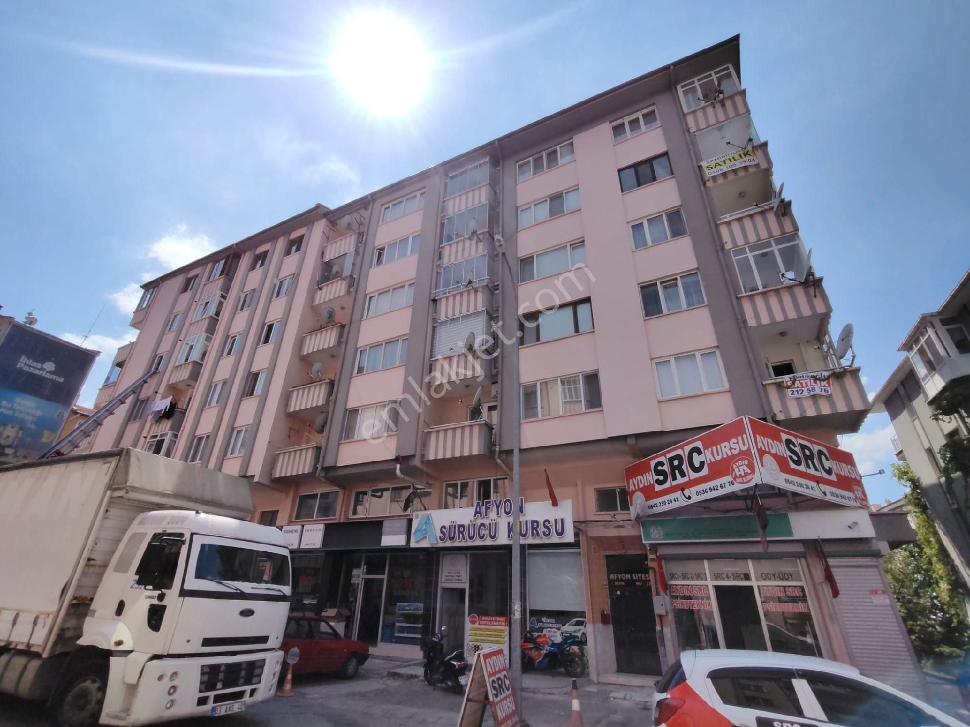 Park Afyona Yürüme Mesafesinde Afjetlı Satılık 3+1