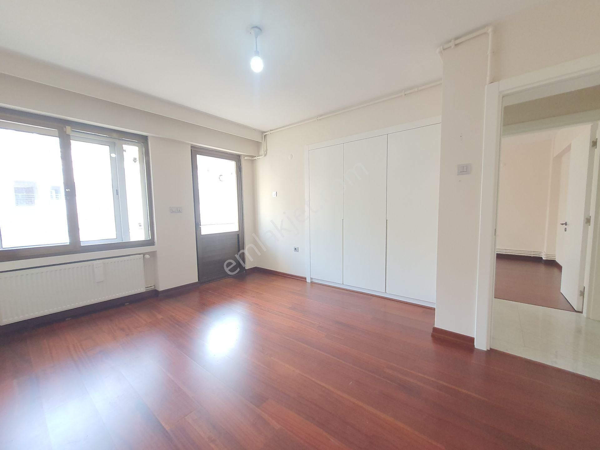 İzmir Karataş'ta Deniz Manzaralı 3+1 Satılık Lüks Yalı Dairesi - Görsel 22