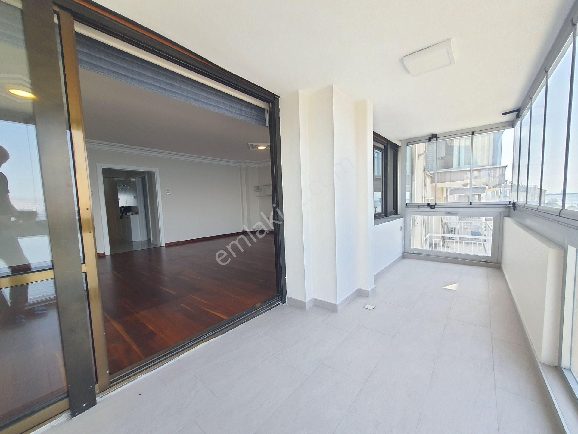 İzmir Karataş'ta Deniz Manzaralı 3+1 Satılık Lüks Yalı Dairesi - Görsel 14