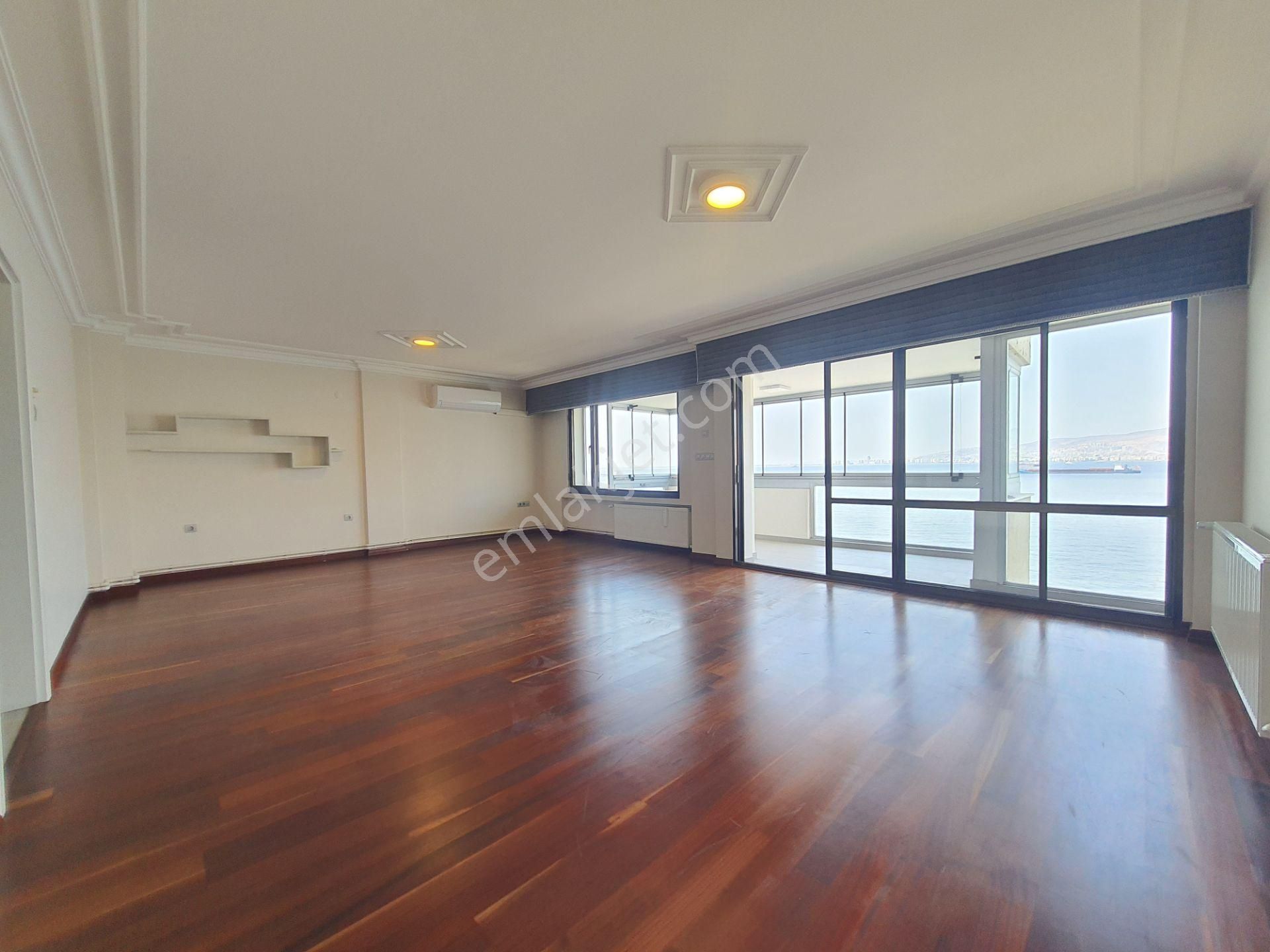 İzmir Karataş'ta Deniz Manzaralı 3+1 Satılık Lüks Yalı Dairesi - Görsel 9