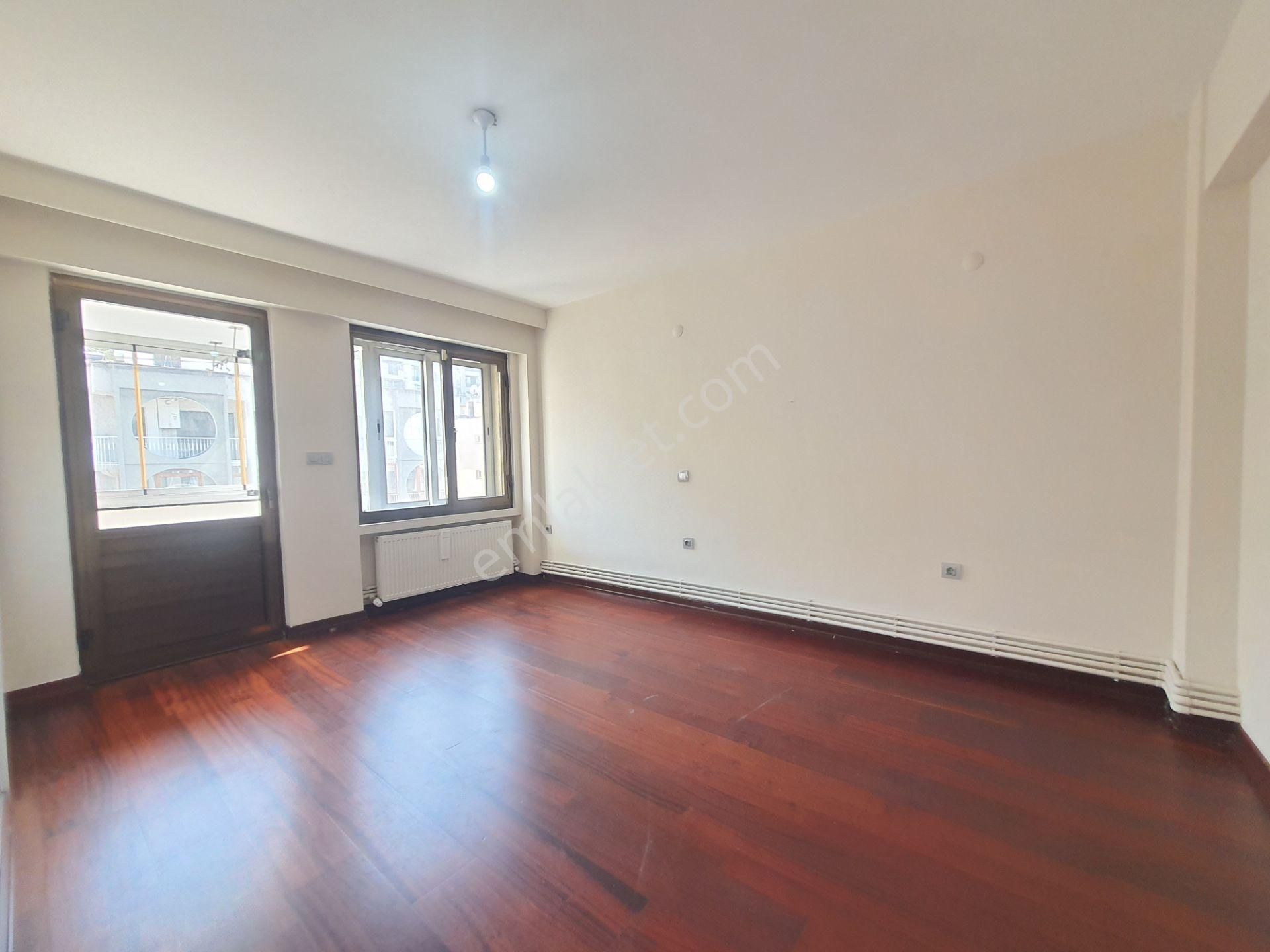 İzmir Karataş'ta Deniz Manzaralı 3+1 Satılık Lüks Yalı Dairesi - Görsel 28