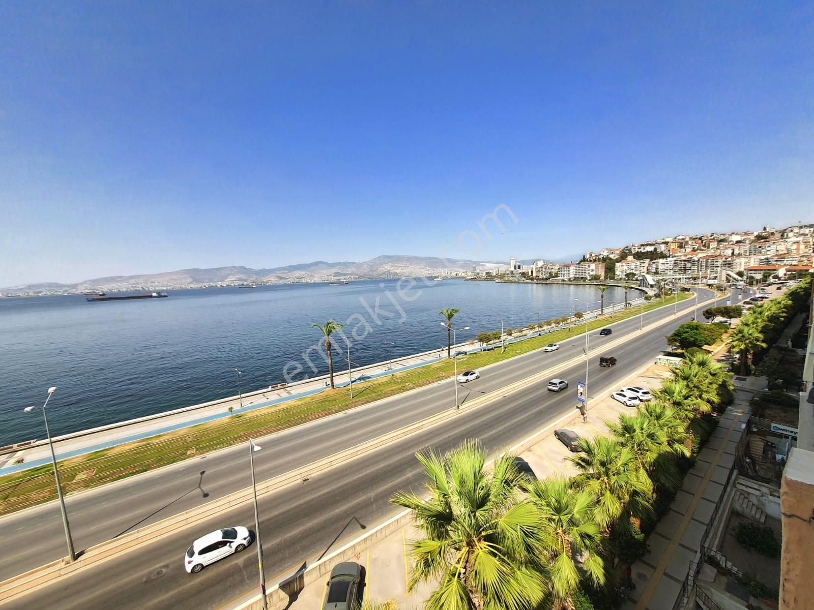 İzmir Karataş'ta Deniz Manzaralı 3+1 Satılık Lüks Yalı Dairesi - Görsel 4