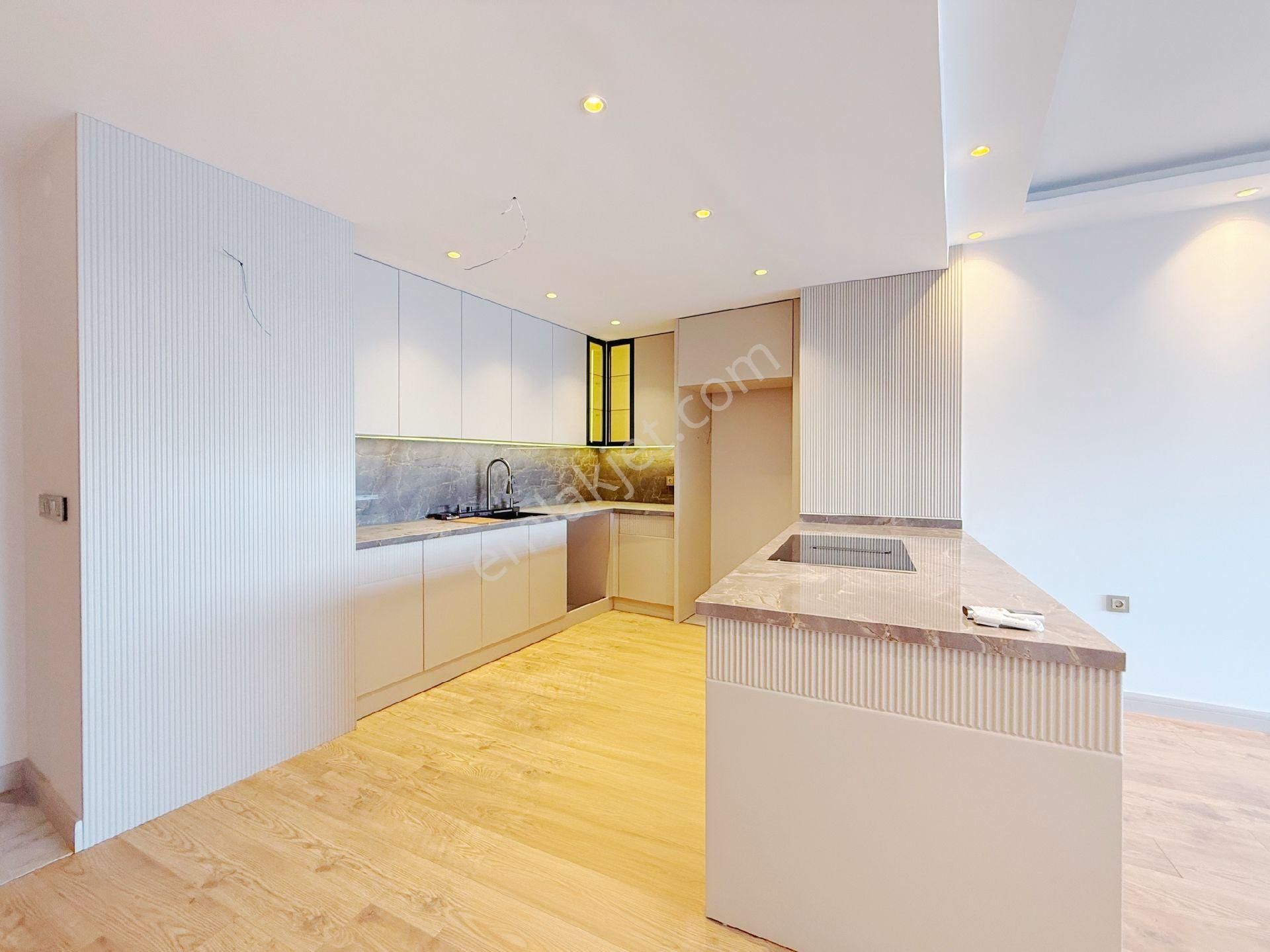 Karşıyaka Yalı Tuna Mah.deniz Manzaralı Satılık Dubleks Daire - Görsel 35