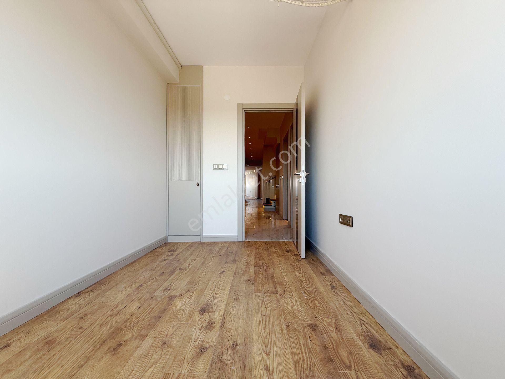 Karşıyaka Yalı Tuna Mah.deniz Manzaralı Satılık Dubleks Daire - Görsel 31