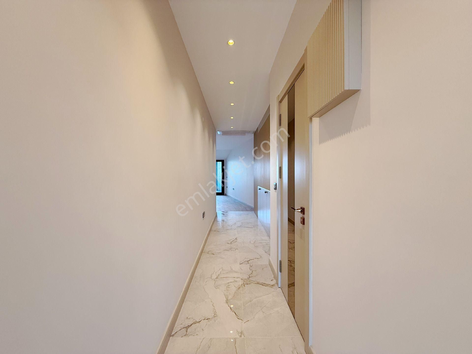 Karşıyaka Yalı Tuna Mah.deniz Manzaralı Satılık Dubleks Daire - Görsel 25