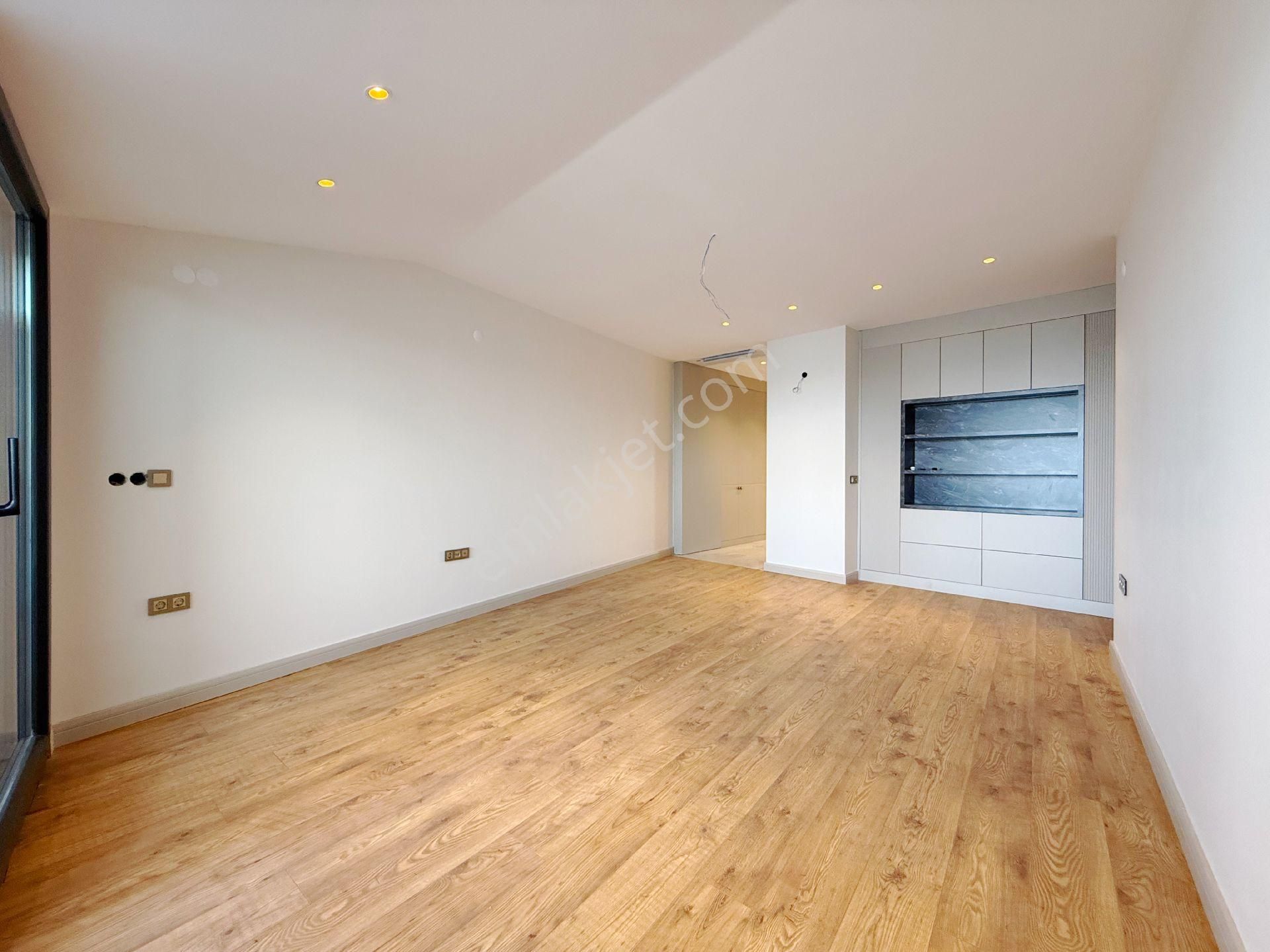 Karşıyaka Yalı Tuna Mah.deniz Manzaralı Satılık Dubleks Daire - Görsel 21