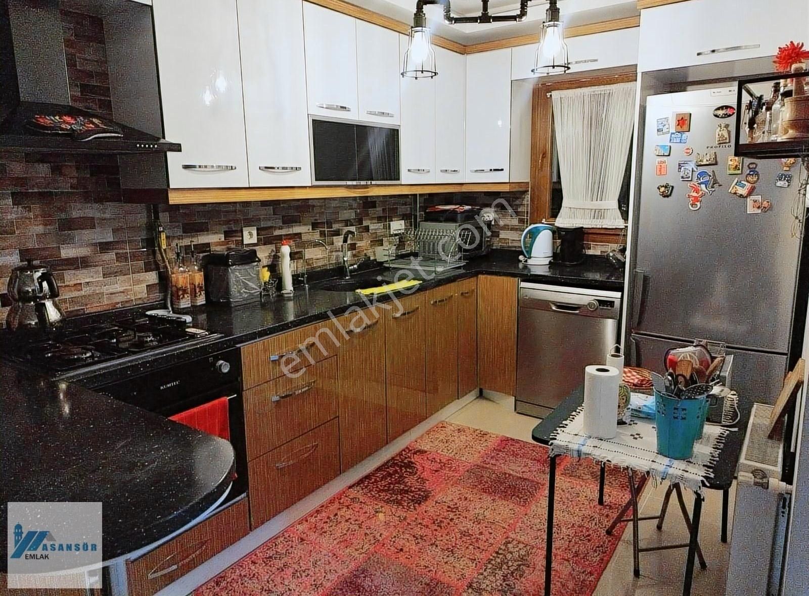 Asansör Emlak'tan Kiralık Full Eşyalı Emsalsiz Özel Tasarım !