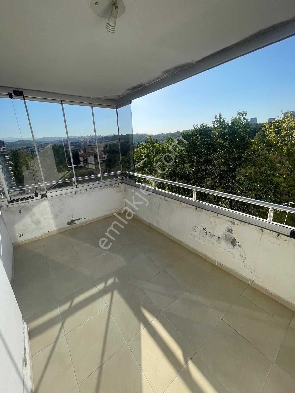 Samsun İlkadım Kışla Mahallesi'nde 3+1, 130m² Temiz Kiralık Daire
