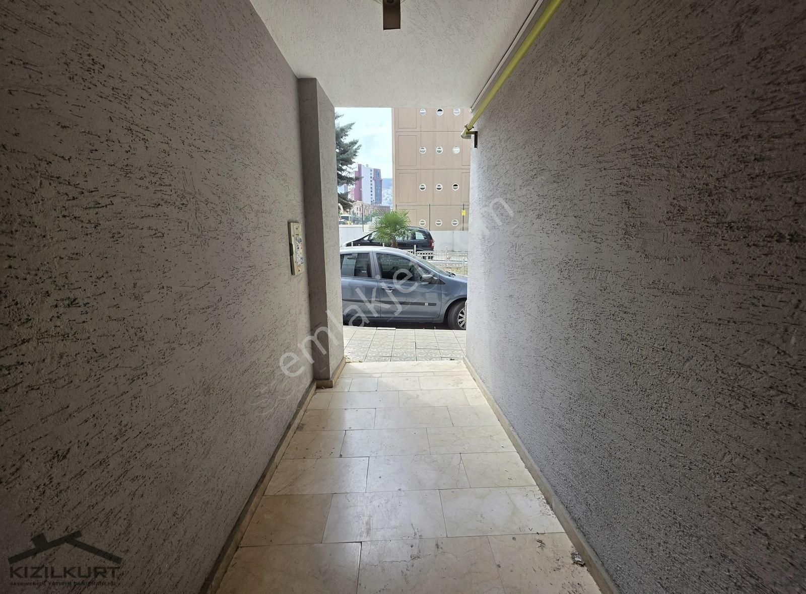 Kızılkurt Gyd'dan Kiremitçi Mah.de Kiralık Yeni Binada 2+1 Daire