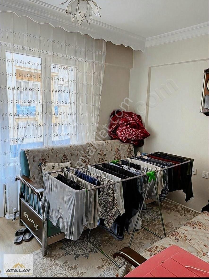 Meydan Mahallesin De Ara Kat Satılık 3+1 Daire