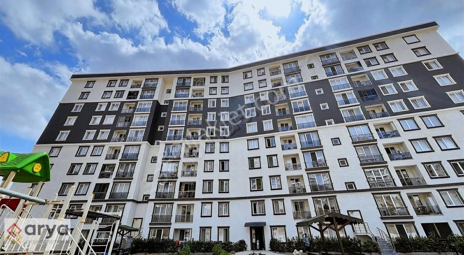 Pendik Çınardere'de Kapanmaz Deniz Manzaralı Satılık 3+1 Daire - Görsel 4