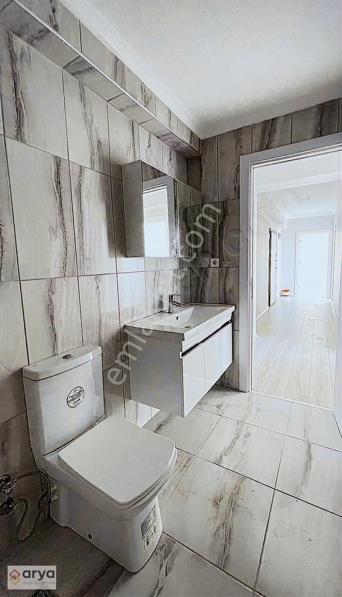 Pendik Çınardere'de Kapanmaz Deniz Manzaralı Satılık 3+1 Daire