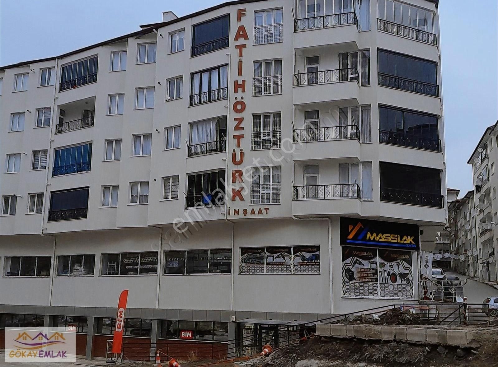 Gökaydan Çarşı Merkezde Eşyalı Kiralık 1+1 Daire