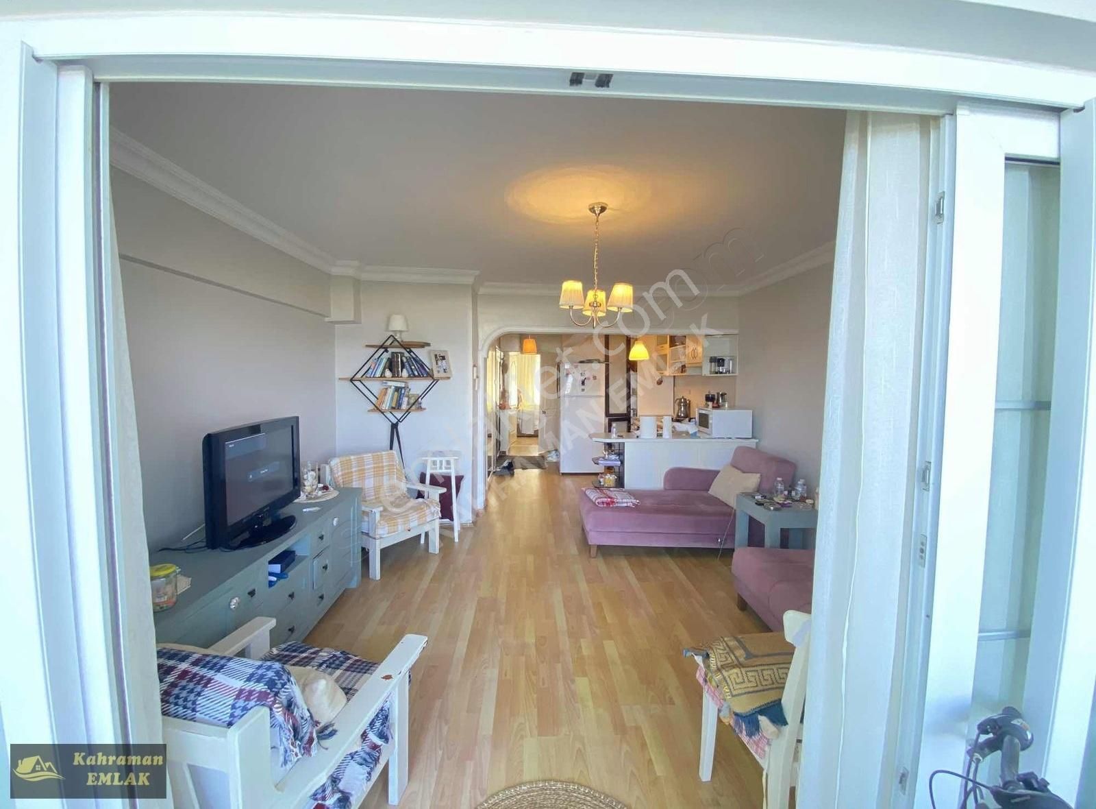 Bahçe Katı Villa Tadında Denize Sıfır - Görsel 33