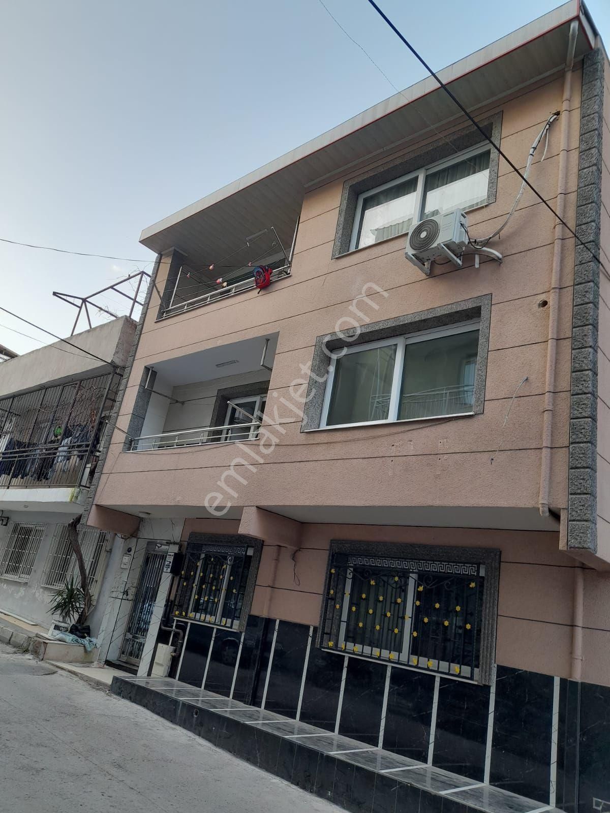 Komple Satılık Sıfır Tadilatlı 113 M2 2+1 Tümü Doğalgazlı Daireler Ve Tüm Dairelerin Tapuları Ayrı