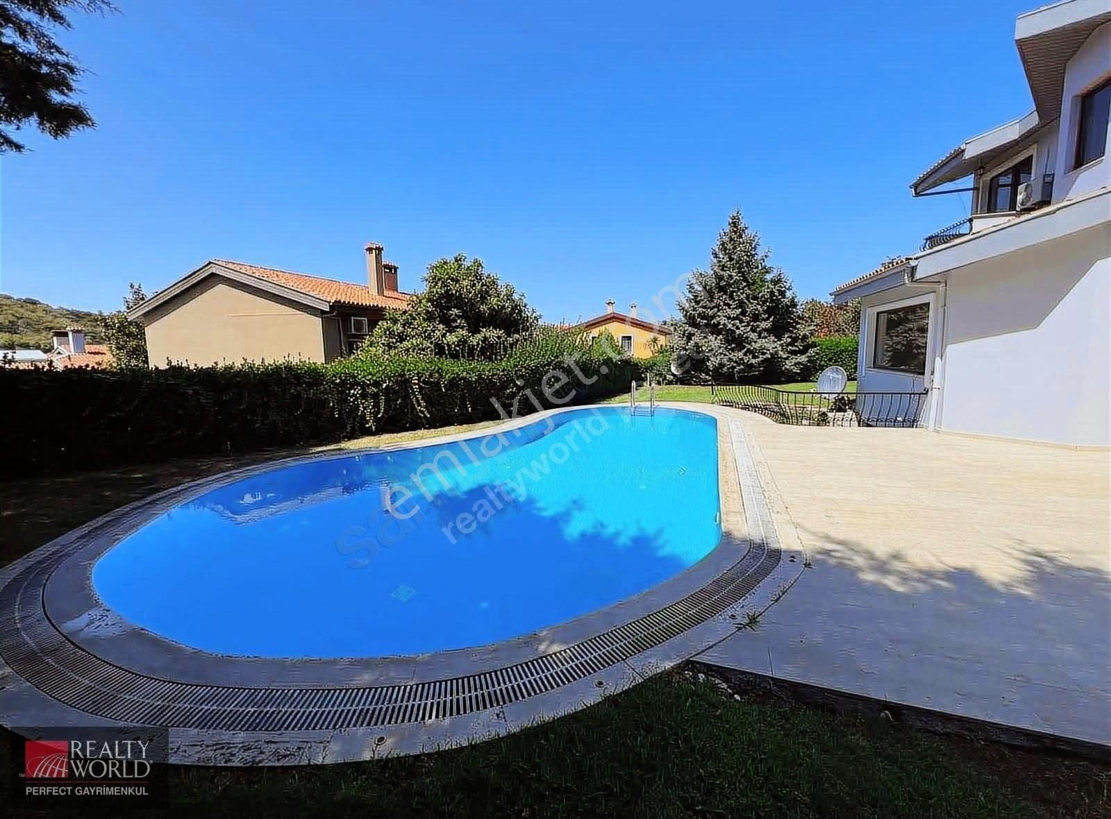 *realty World* Mükemmel Konum'da Tam Müstakil Havuzlu Villa - Görsel 16