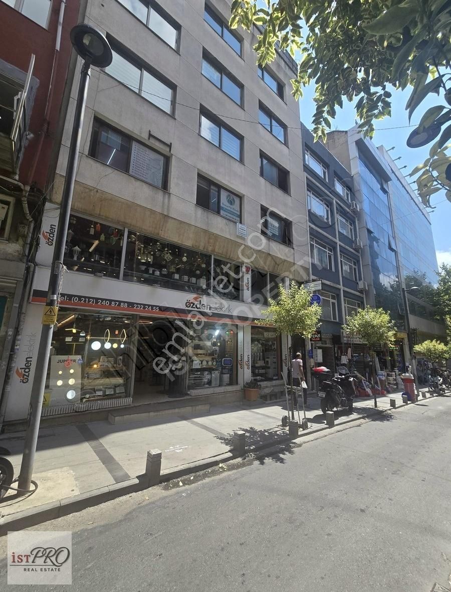 Şişli Osmanbey Metro Yanında Kiralık 70 M2 Ofis (home Ofis)
