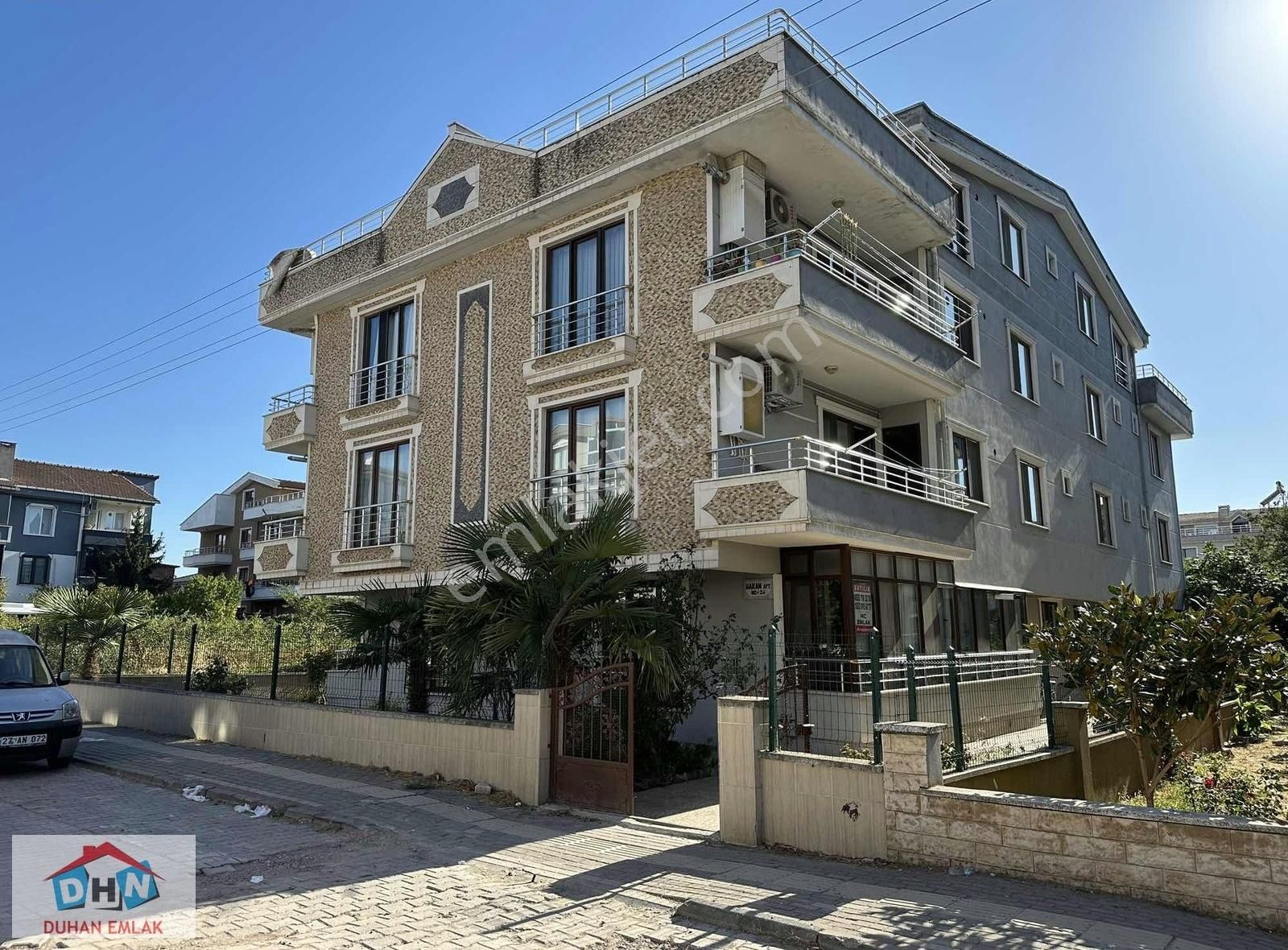 Duhan Emlak'tan Çiftlik Mahallesin'de Kiralık 2+1 Arakat Daire