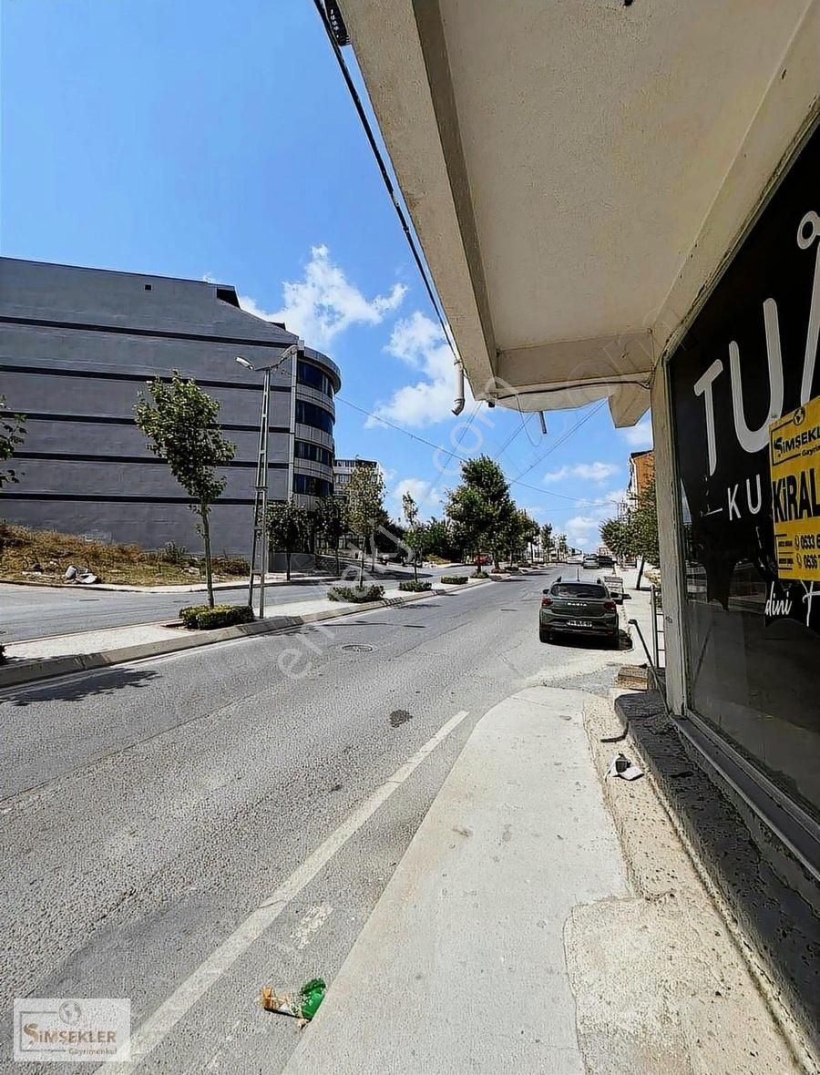 Cadde Üzerinde Kiralık50m²dükkan Yükksek Yaya Trafiğe Sahip