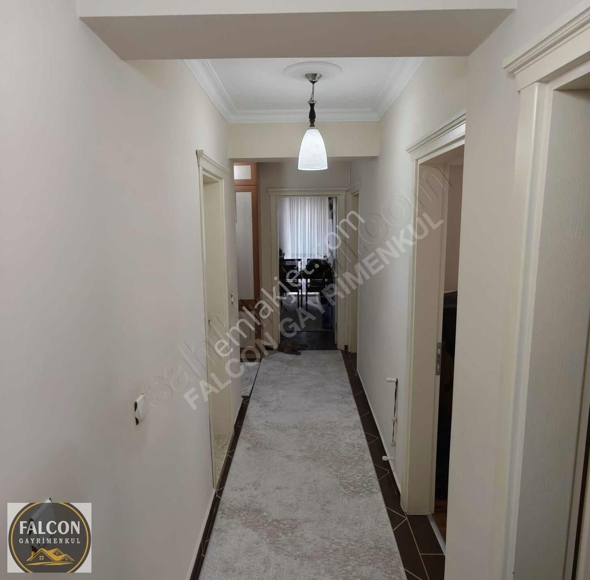 Falcon Dan Avm Yakınında Geniş 3+1 Daire - Görsel 8