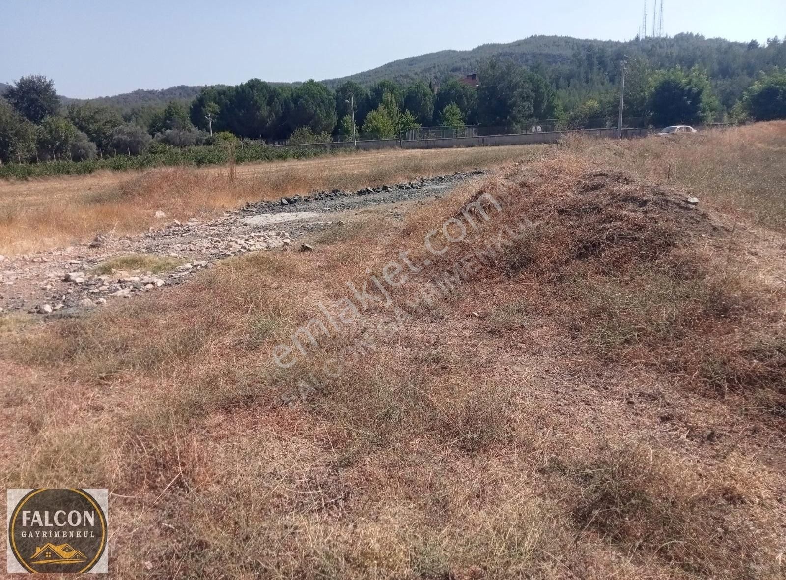 Falcon Dan Üzümlü De Fırsat 900m²arsa - Görsel 6