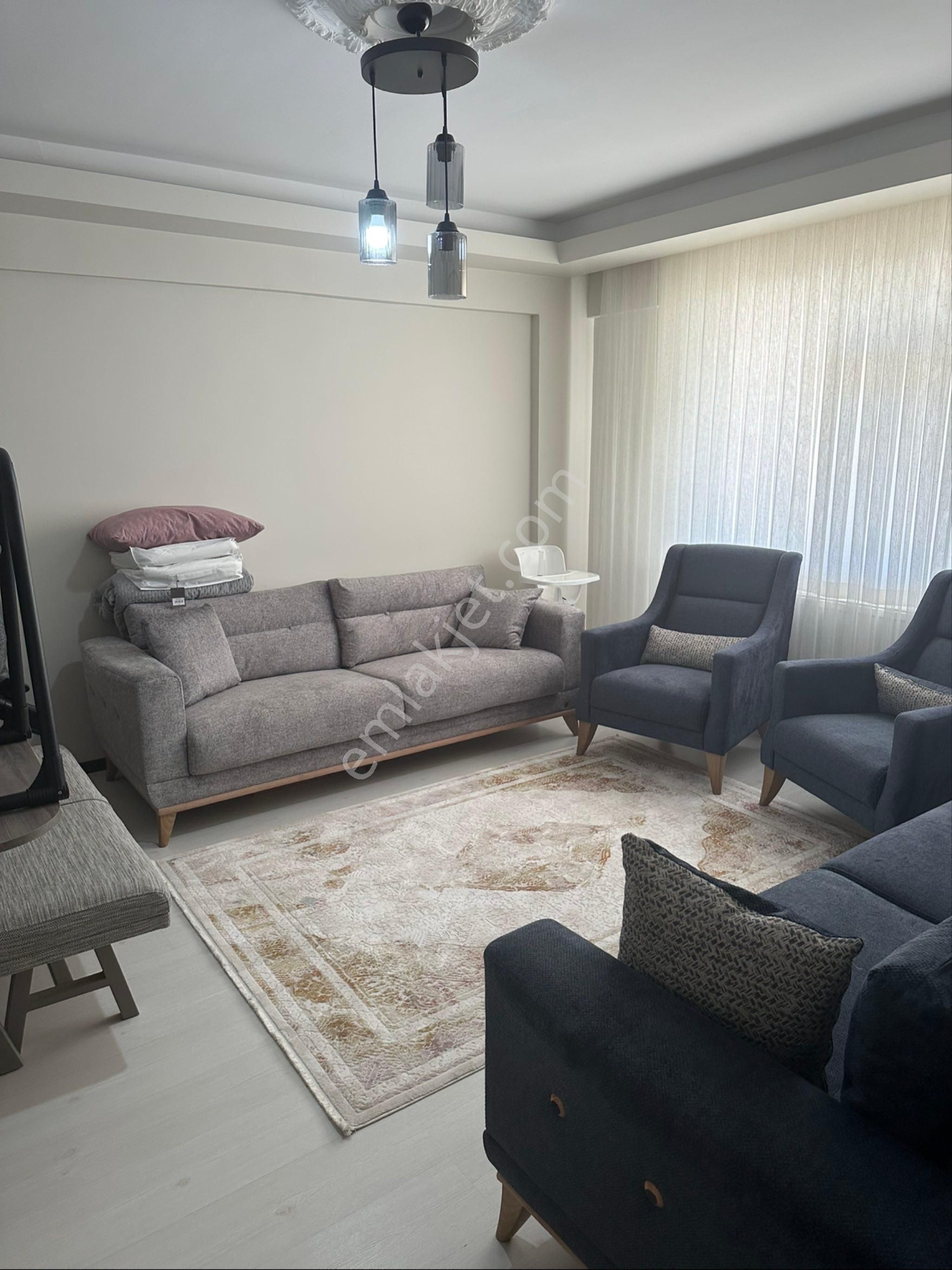 Toprak Emlak’tan Şehitlik Mahallesinde Satılık Giriş Kat Daire