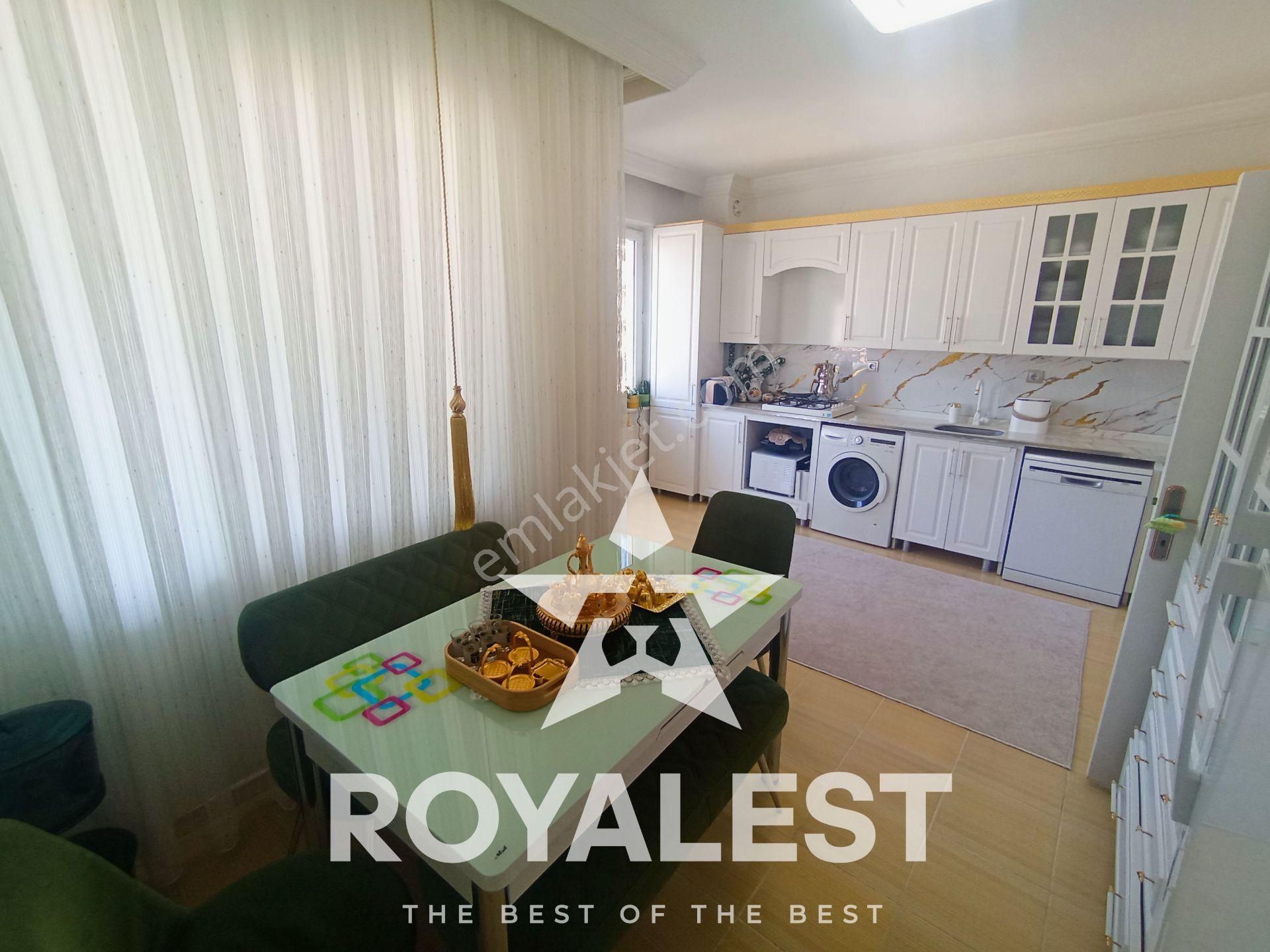 Royalest'ten Güneykent Lisesi Yanı Hasarsız Geniş Ve Bakımlı 2+1