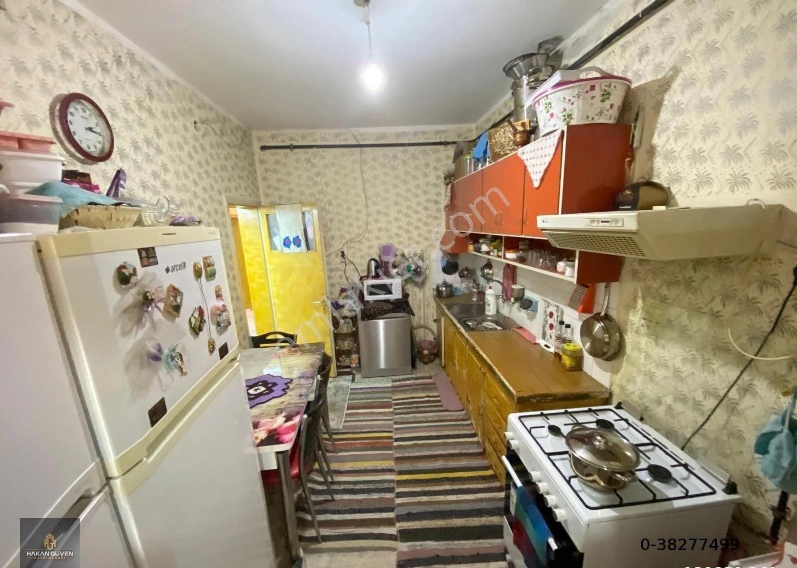 Çarşının Tam Göbeğinde 2+0 Giriş Kat Cadde Cepheli Satılık Daire