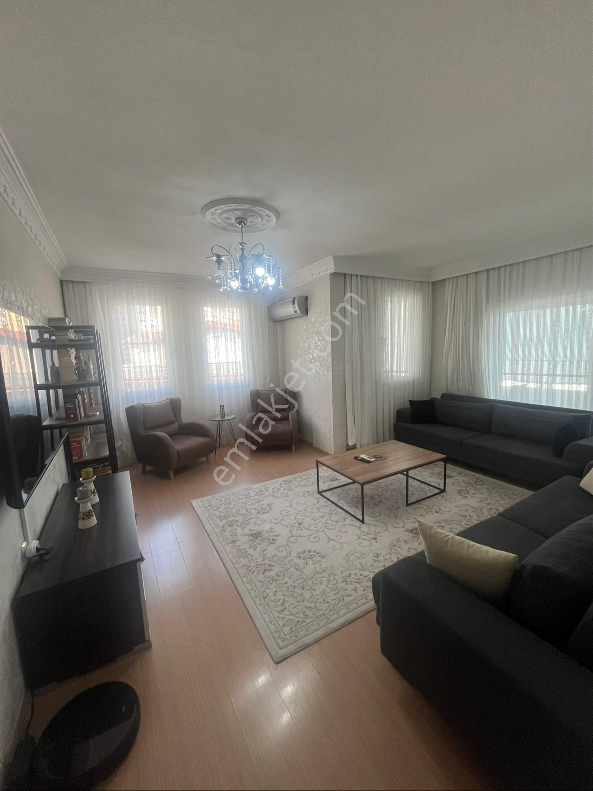 Merkezde Satılık Bakımlı 2+1 Daire