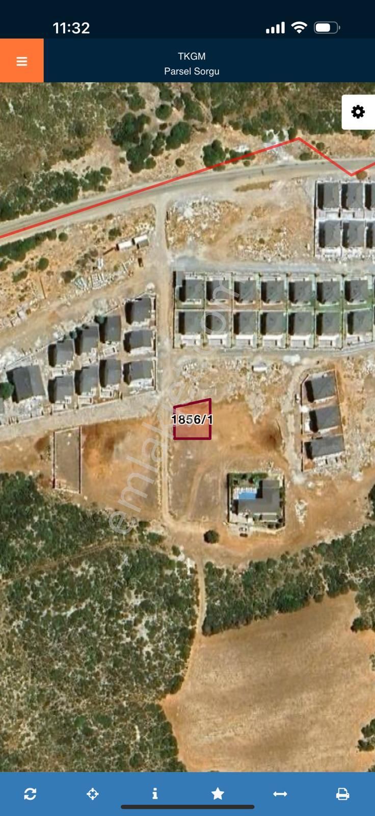 Efelerde 370m2 Köşe Parsel %20 Villa İmarlı Arsa