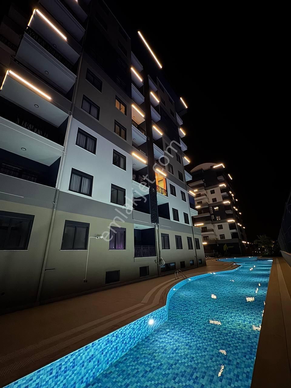 Alanya Payallar Mah. Satılık Aktiviteli 1+1 Daire Deniz Manzaralı - Görsel 2