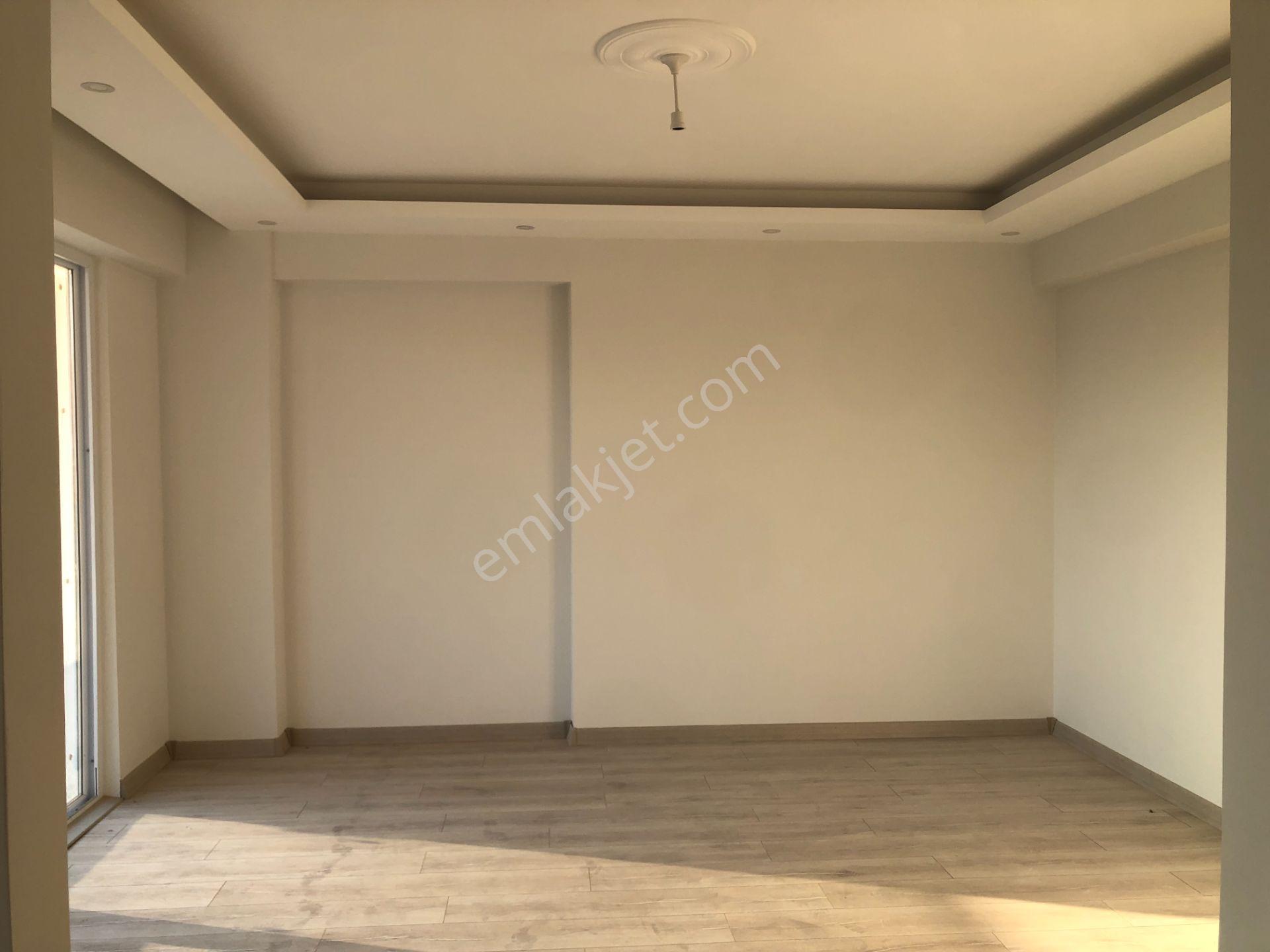 Şarköy De Işık Emlaktan Cumhuriyet Mah De 4+1 130 M2 Daire Üstü Dubleks - Görsel 11