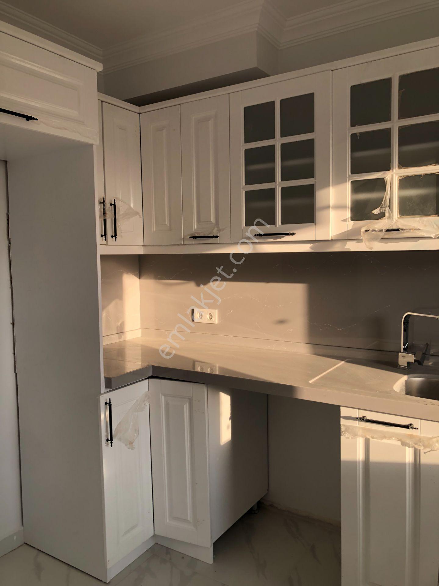 Şarköy De Işık Emlaktan Cumhuriyet Mah De 4+1 130 M2 Daire Üstü Dubleks - Görsel 9