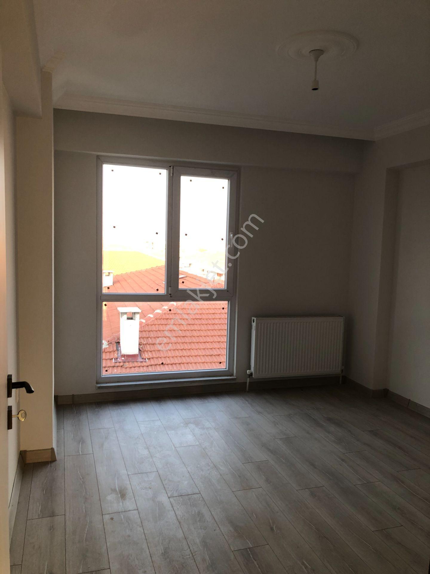 Şarköy De Işık Emlaktan Cumhuriyet Mah De 4+1 130 M2 Daire Üstü Dubleks - Görsel 14