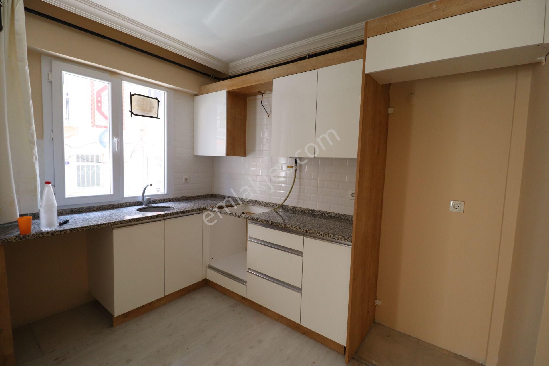 Kemalpaşa Mehmet Akif Kiralık 2+1 Sevgi Yolunda 86 M2 Yeni Bina