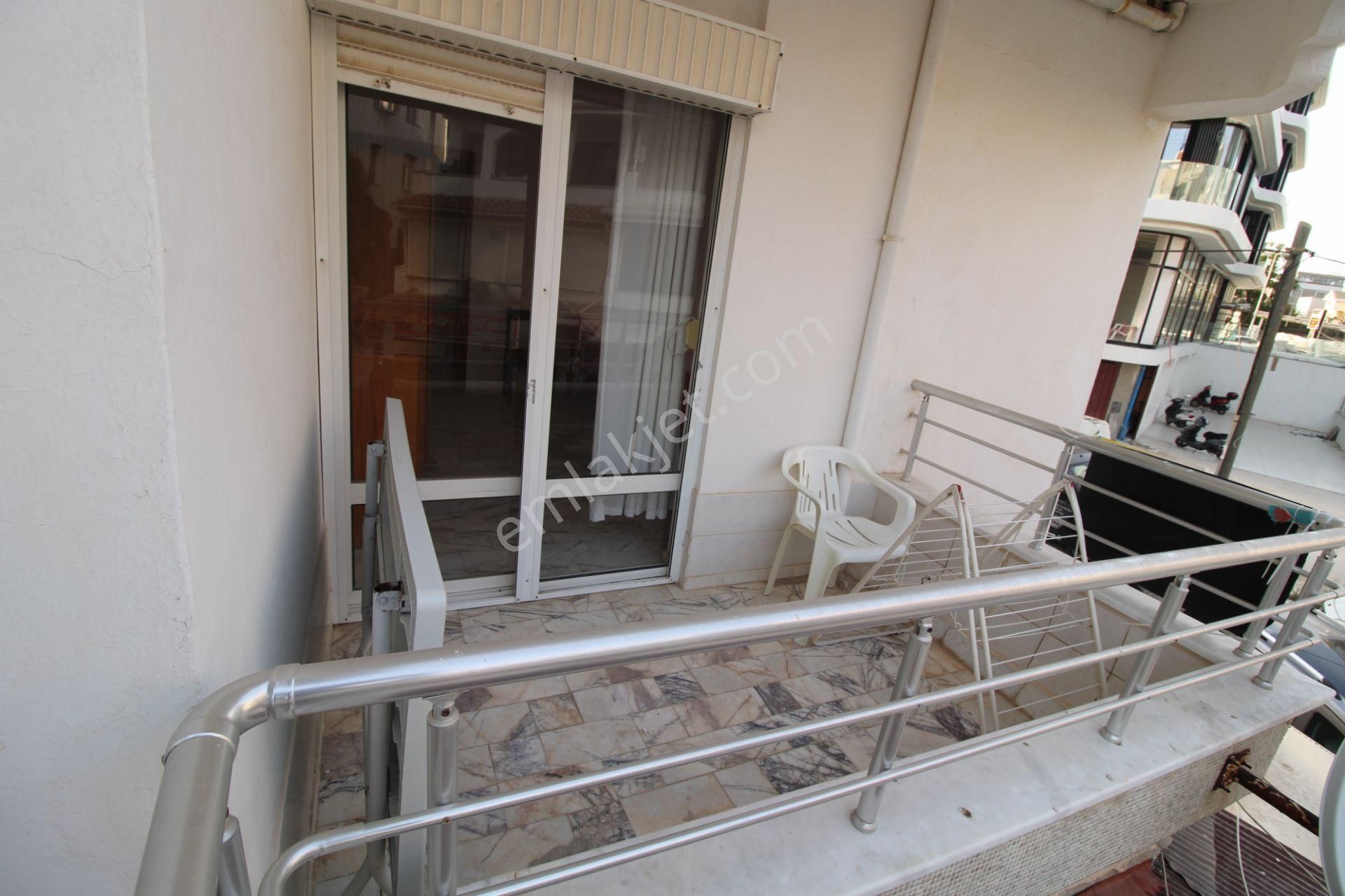 Aydın Didim Altınkum Mahallesi 2+1 Daire Denize Sıfır Deniz Manzaralı Eşyalı 1 Ci Kat - Görsel 11