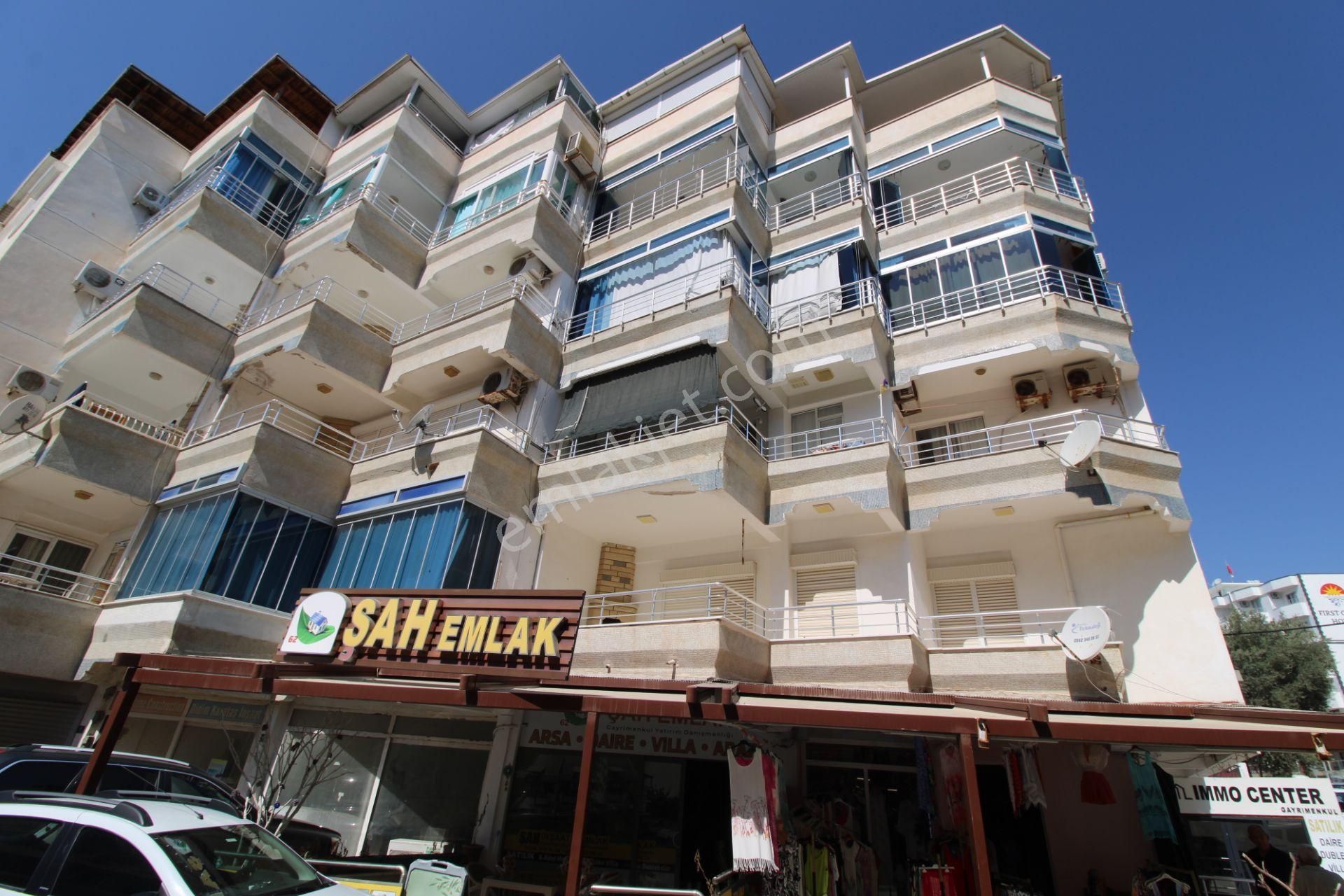Aydın Didim Altınkum Mahallesi 2+1 Daire Denize Sıfır Deniz Manzaralı Eşyalı 1 Ci Kat - Görsel 2