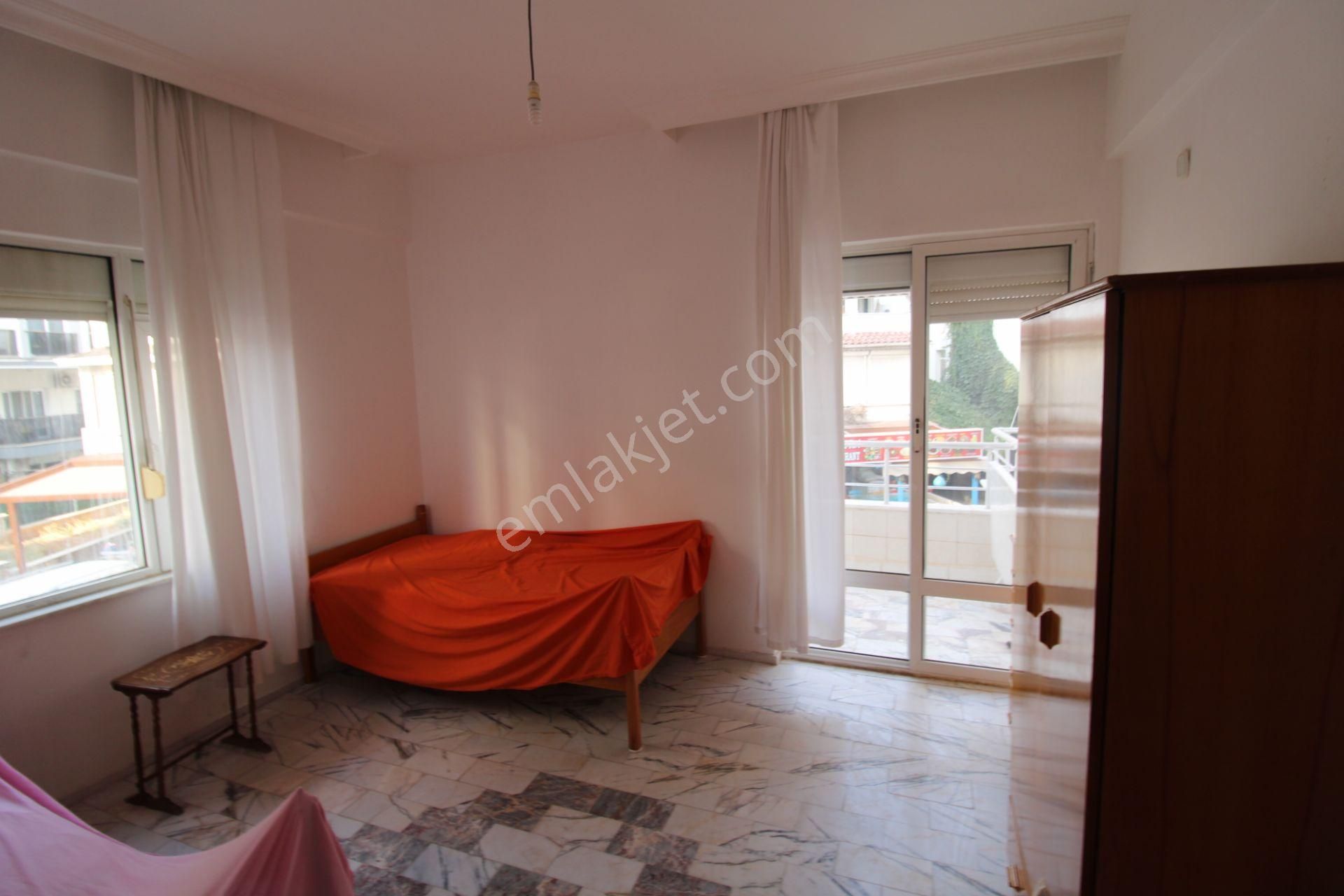 Aydın Didim Altınkum Mahallesi 2+1 Daire Denize Sıfır Deniz Manzaralı Eşyalı 1 Ci Kat - Görsel 21