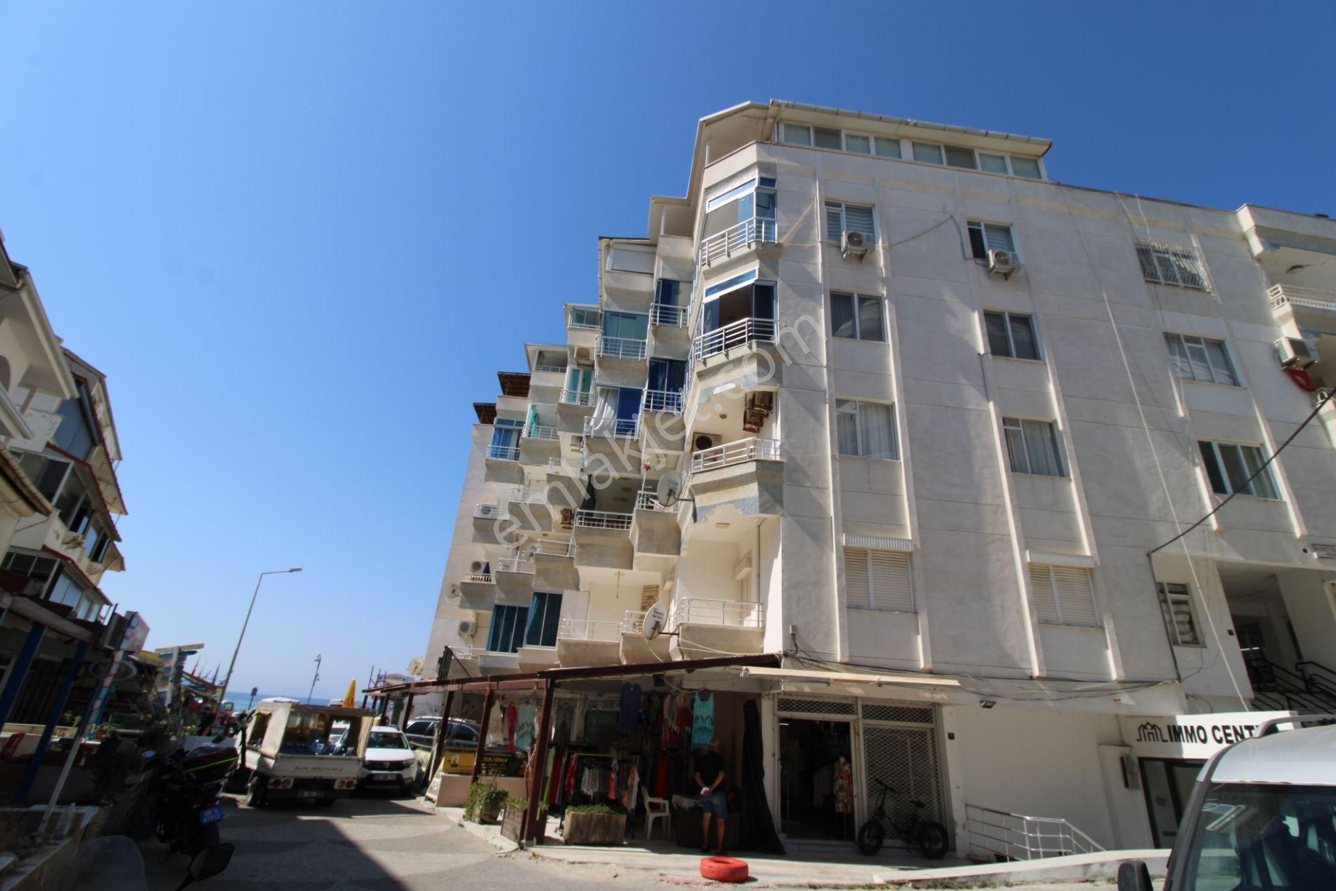 Aydın Didim Altınkum Mahallesi 2+1 Daire Denize Sıfır Deniz Manzaralı Eşyalı 1 Ci Kat - Görsel 3