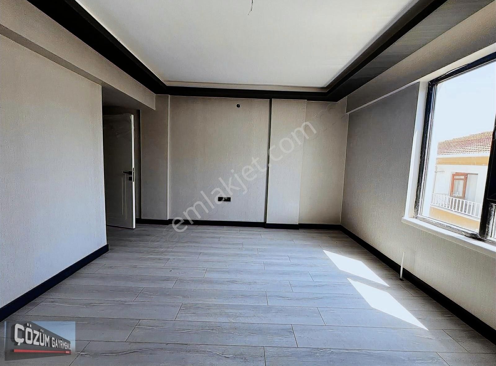 Çözüm'de Fırsat Sıfır 4+1 Ful Yapılı Geniş Ve Ferah Yapılı Daire - Görsel 23