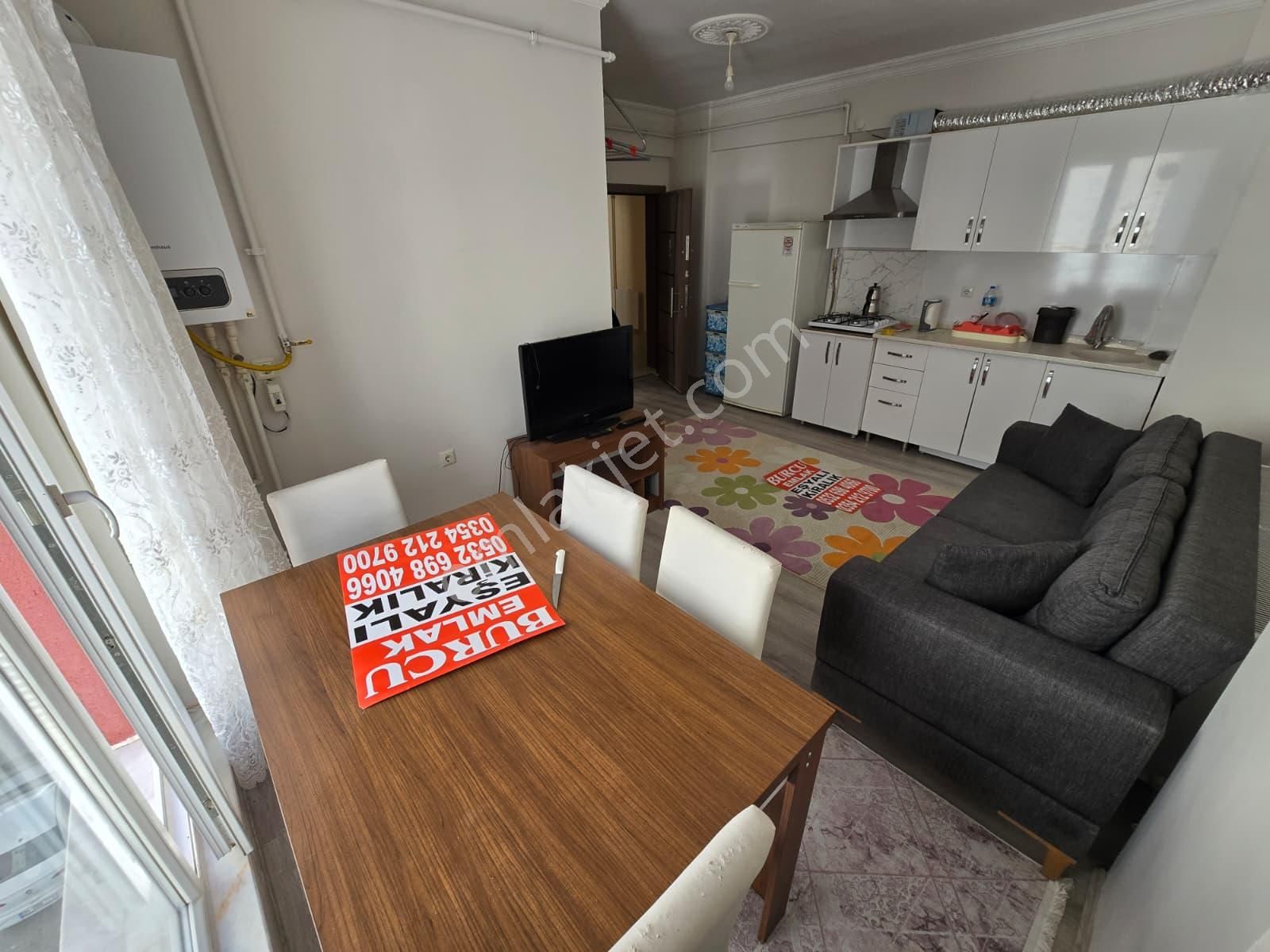 Çarşı Merkezde 1+1 Eşyalı Kiralık Daire *burcu Emlak*