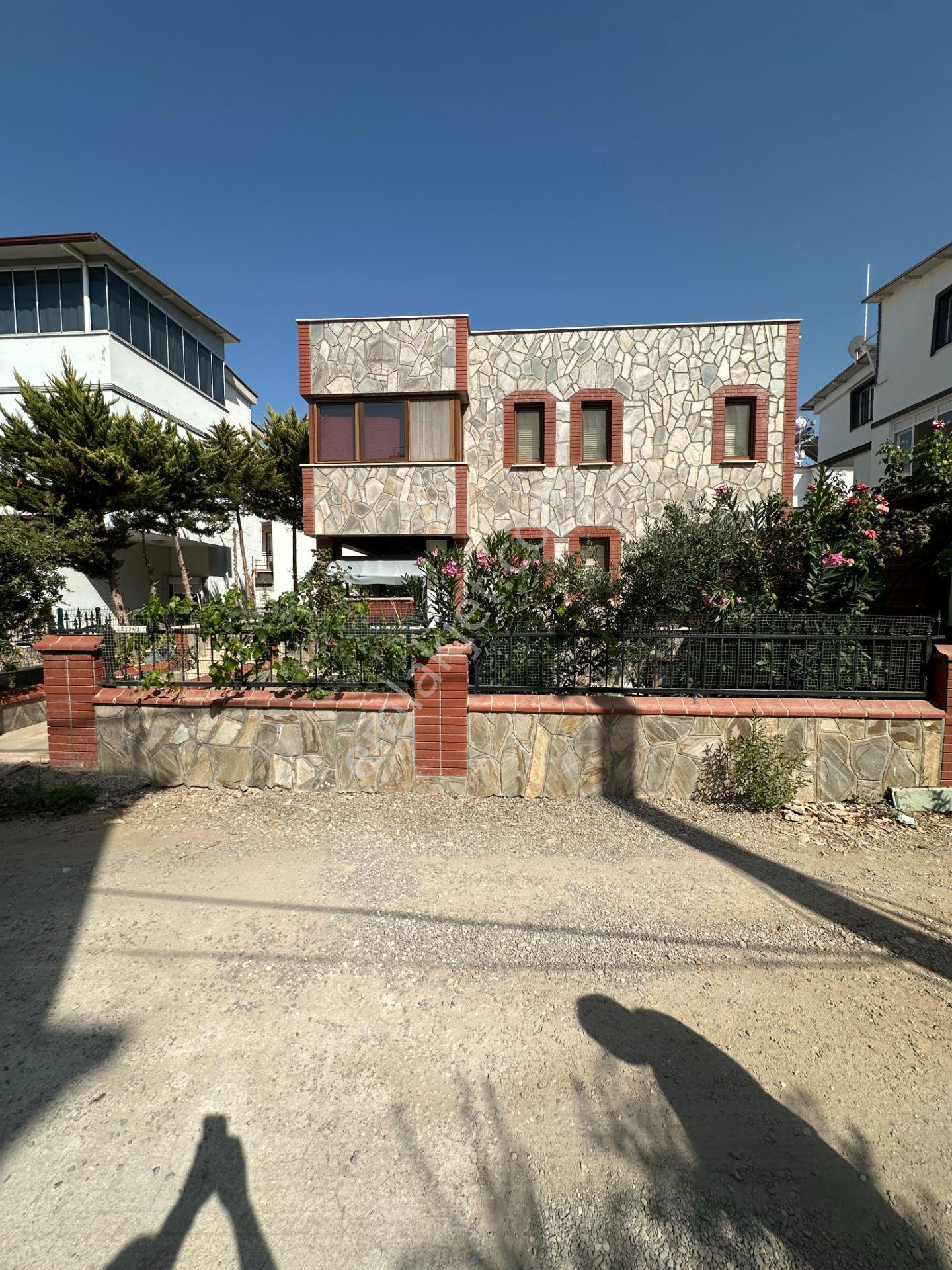 Kuşadası Güzelçamlı Mahallesinde Satılık Villa - Görsel 3