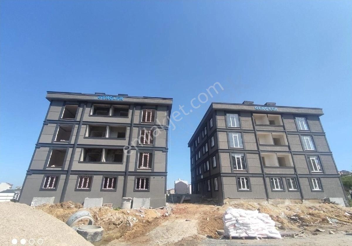 Arnavutköy Nenehatun'da Site İçerisinde Satılık 3+1 Dubleksler (açıklamayı Okuyunuz !!!)