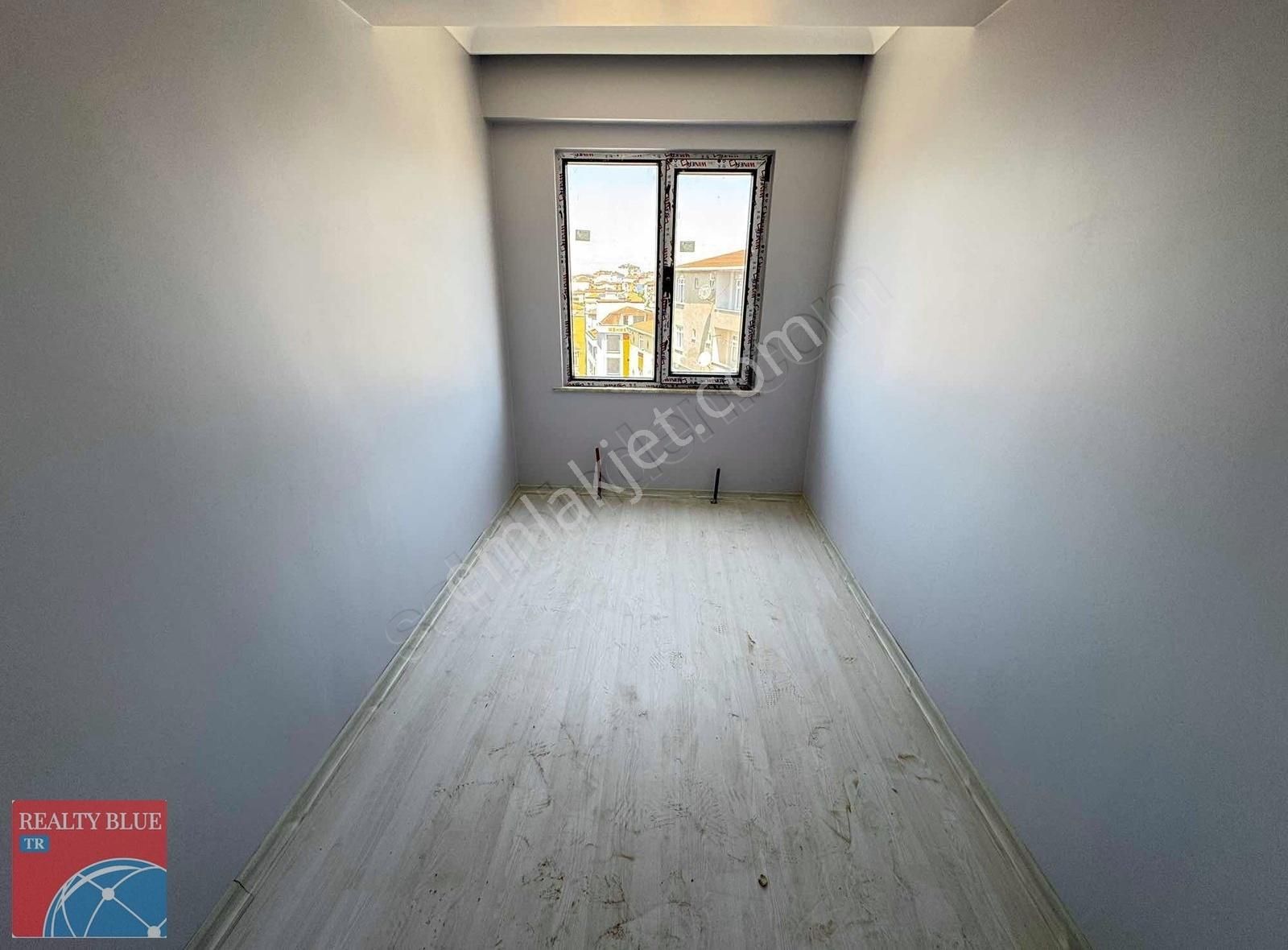 Sultanbeyli Turgut Reis Mah 2+1 Satılık Arakat Daire - Görsel 4