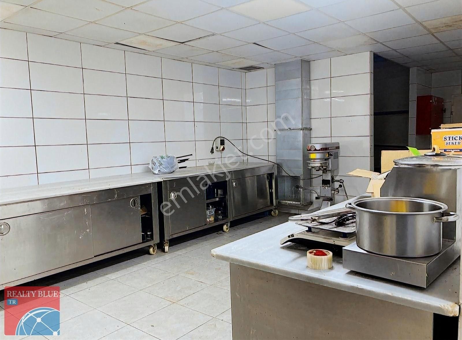 Tuzla Aydınlı Kiralık Pasta İmalathanesi Malzemeler Hazır