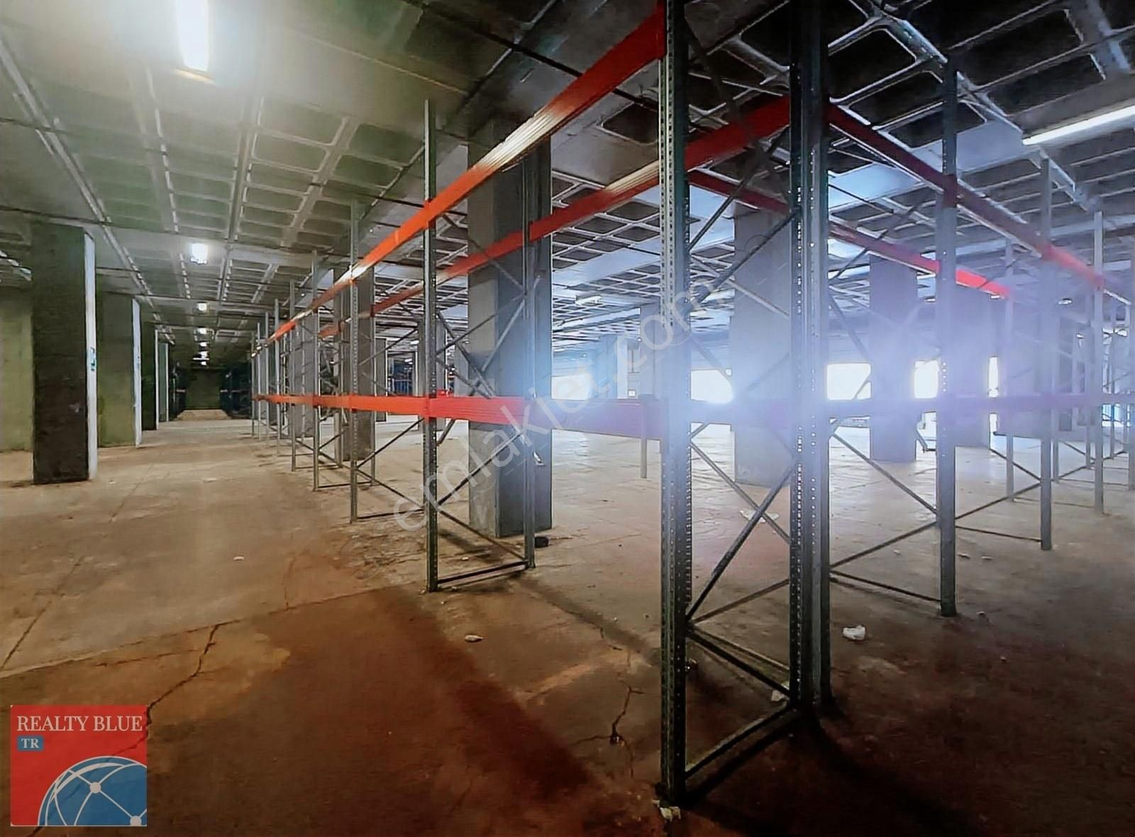 İstanbul Sancaktepe 16000m2 Depo Antrepo
