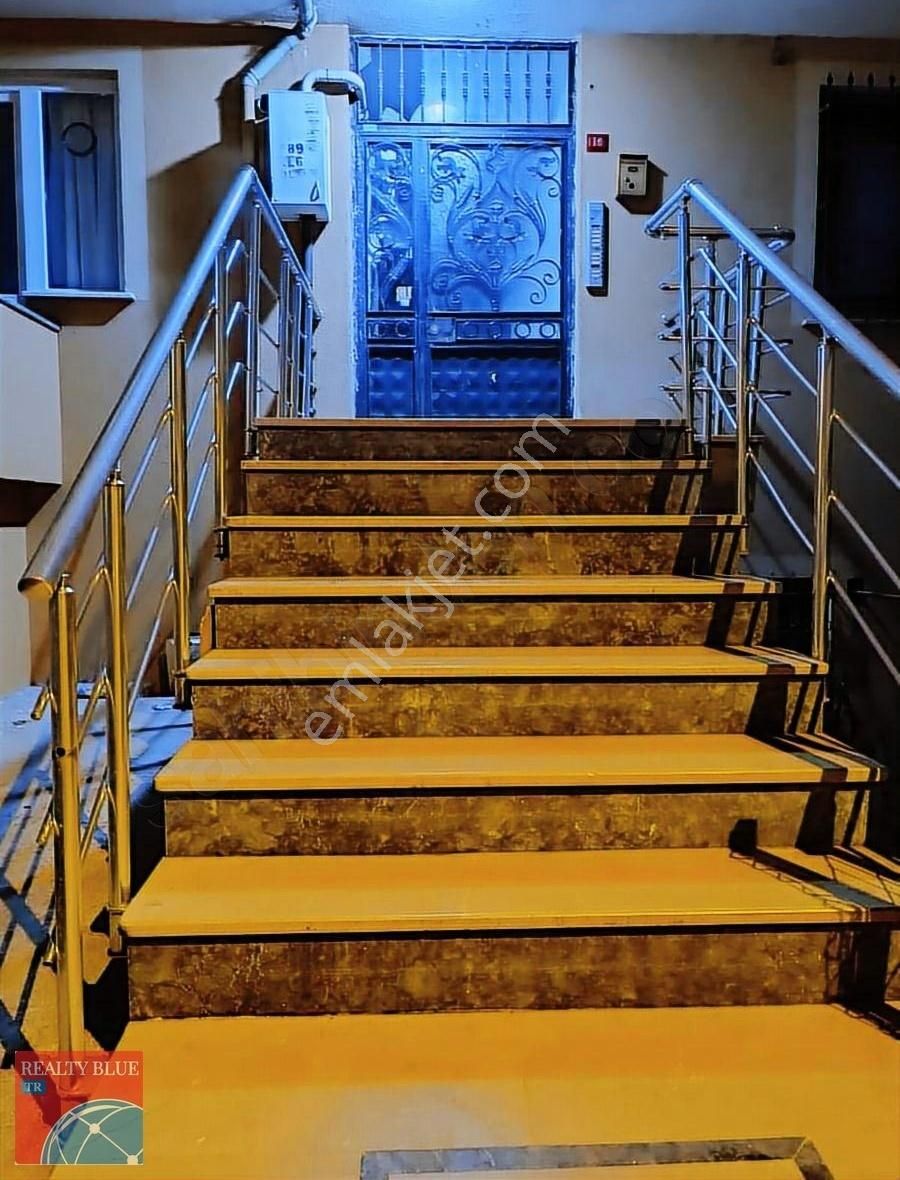 Pendik Çamçeşme Satılık Arakat Krediye Uygun Geniş 3+1 Daire - Görsel 9