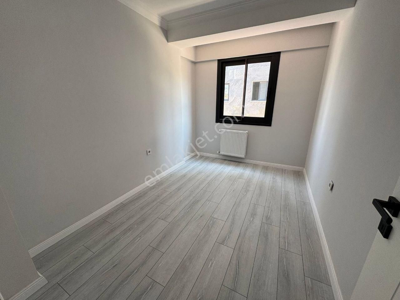 İzmir Karabağlar Devrim Mahde Site İçerisinde 3+1 Satılık Sıfır Daire - Görsel 11