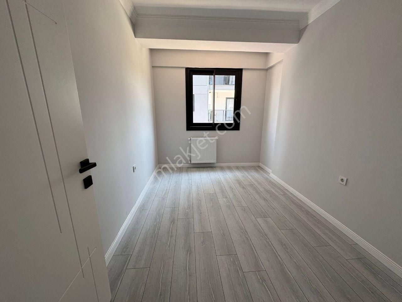 İzmir Karabağlar Devrim Mahde Site İçerisinde 3+1 Satılık Sıfır Daire - Görsel 12